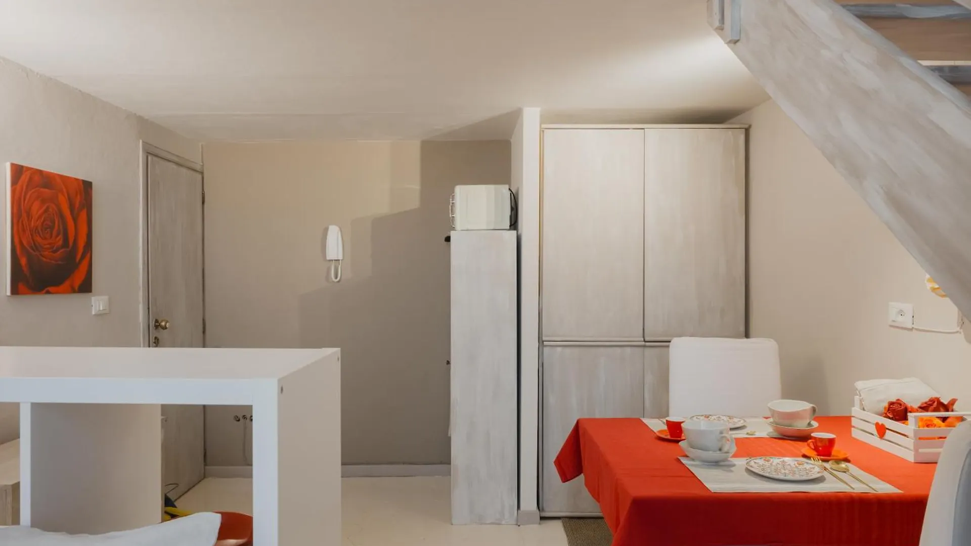 Anfiteatro Apartment In The Wall Of Lucca