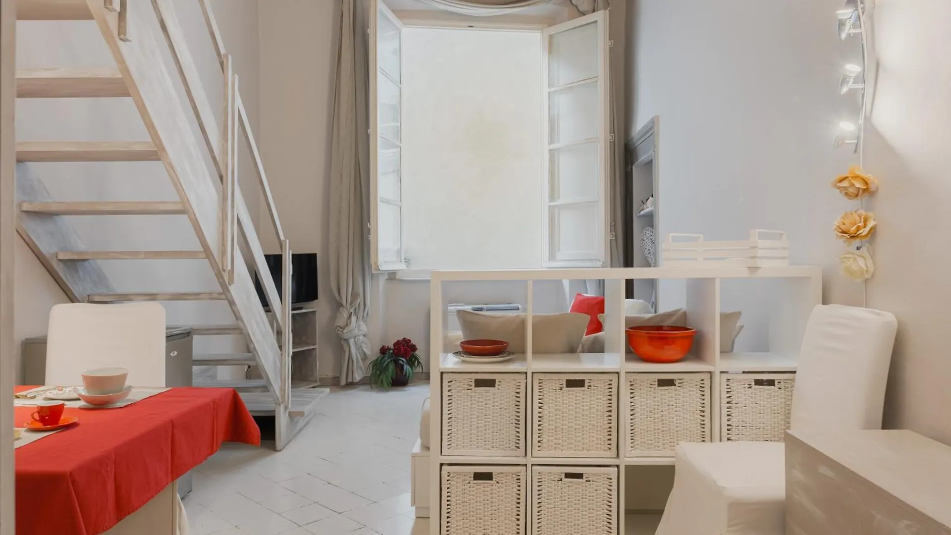Anfiteatro Apartment In The Wall Of Lucca